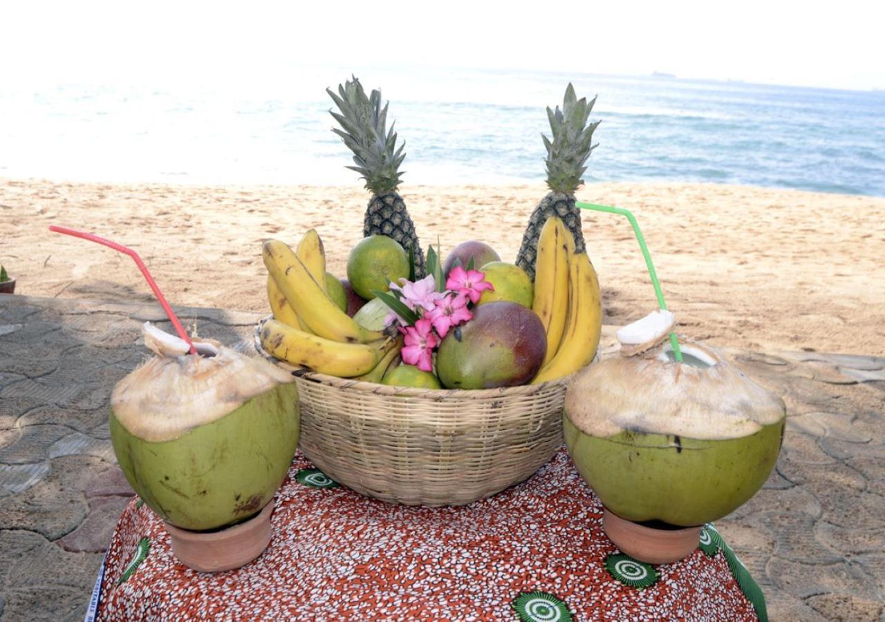 Cocobeach-Hotel 로메 외부 사진